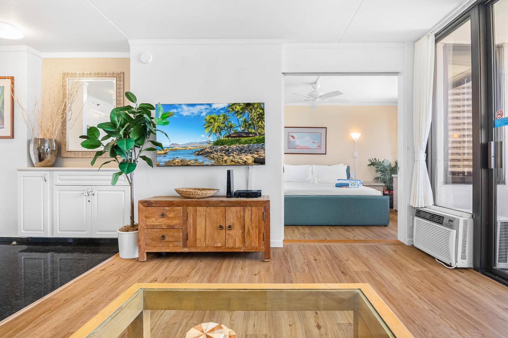 Apartment Waikiki Ocean View King Bed & Free Parking *