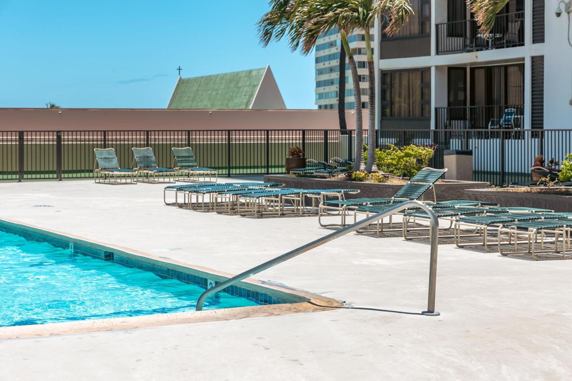 Waikiki Ocean View King Bed & Free Parking Honolulu